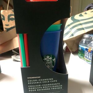 Starbucks color changing cup bundle